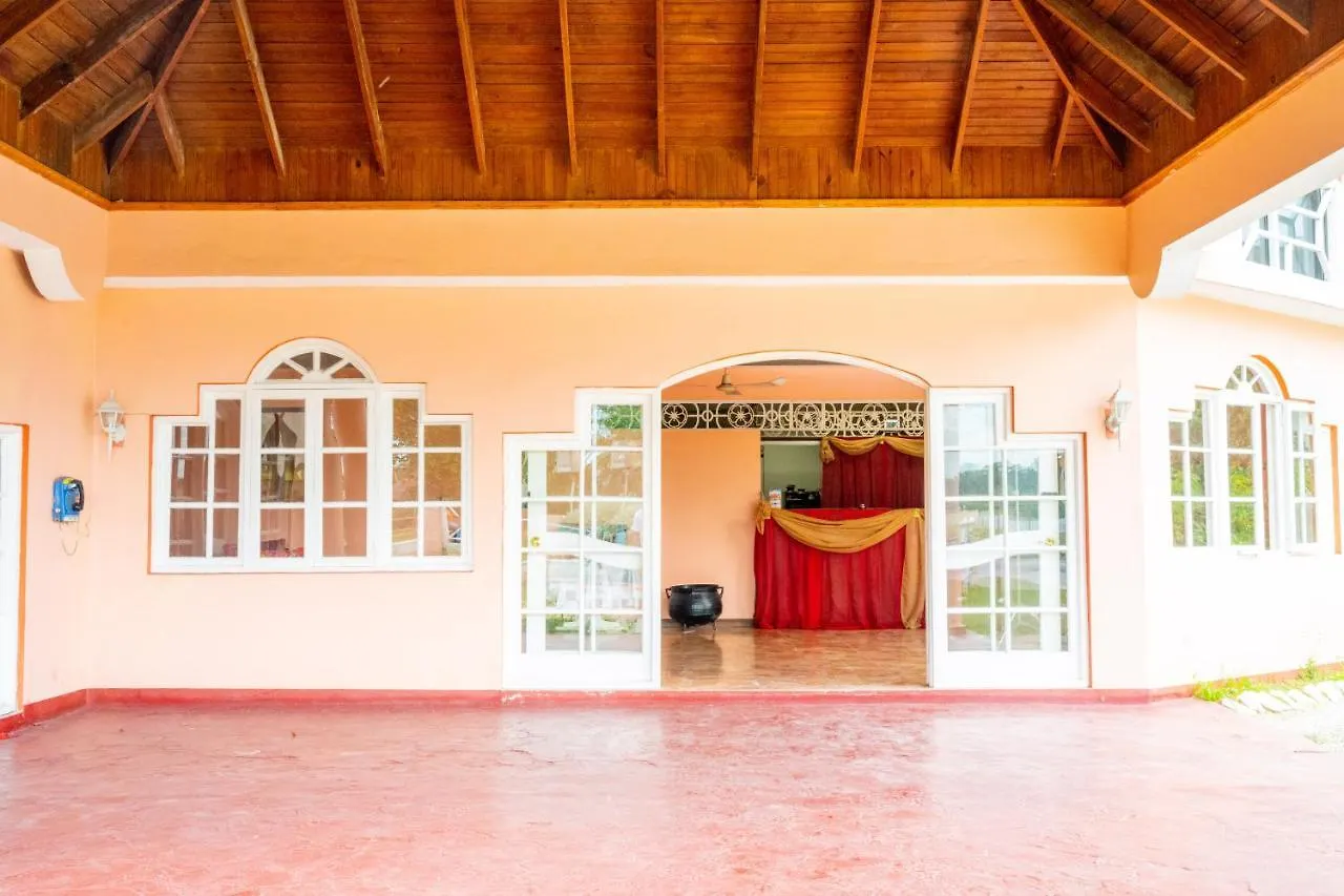 *** Hotel Shields Negril Villas Jamajka