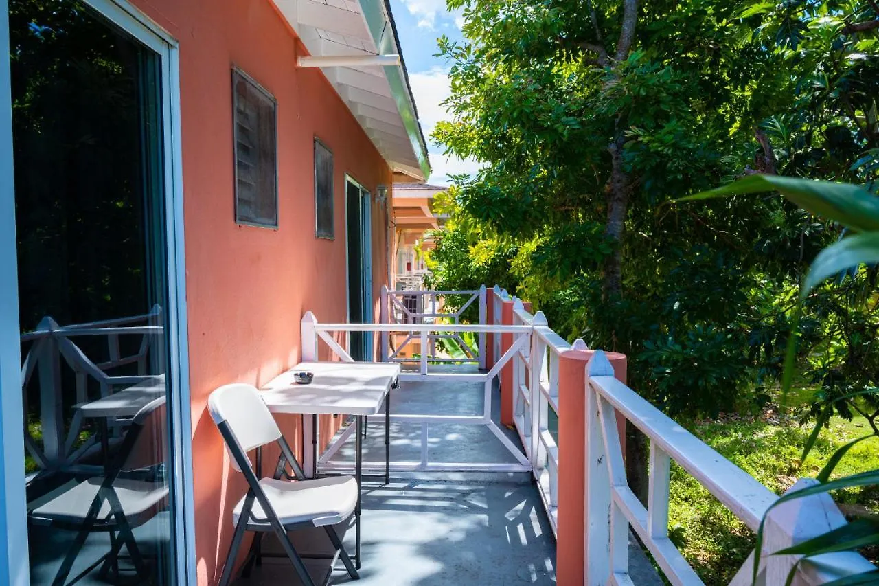 Shields Negril Villas Jamajka