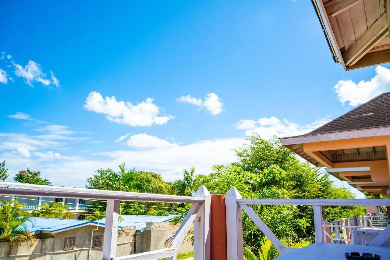 Shields Negril Villas
